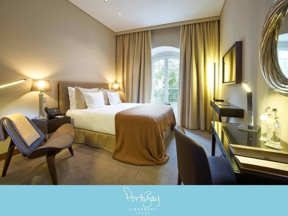 Portobay Liberdade Hotel Lisbon Exterior photo A room at the hotel