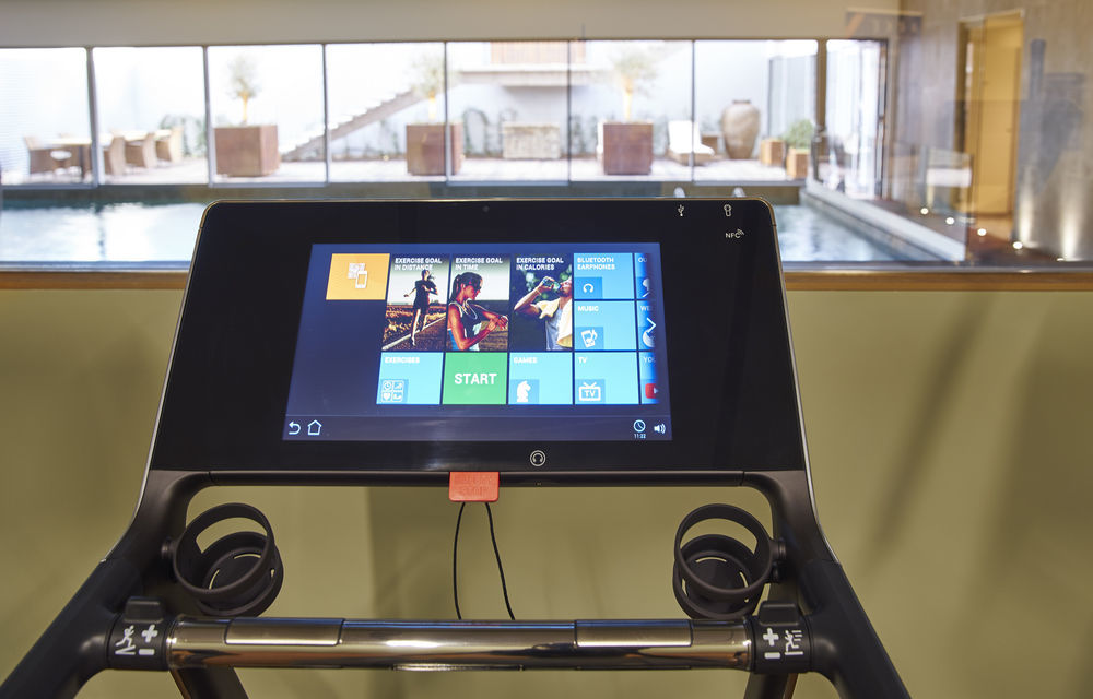 Portobay Liberdade Hotel Lisbon Exterior photo A treadmill with a touchscreen