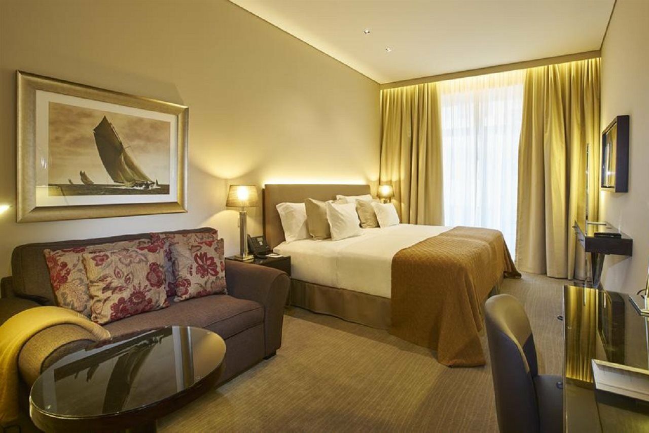 Portobay Liberdade Hotel Lisbon Exterior photo A room at the hotel